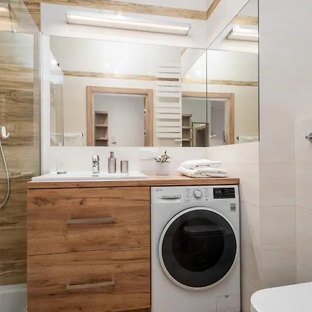 Nova Krolikarnia - Mokotow, Sun & Snow Varsovie