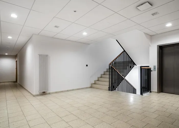 Nova Krolikarnia - Mokotow, Sun & Snow * Warszawa